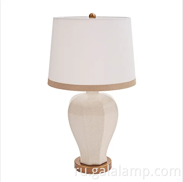 Элегантная американская классическая керамическая настольная лампа для гостиных